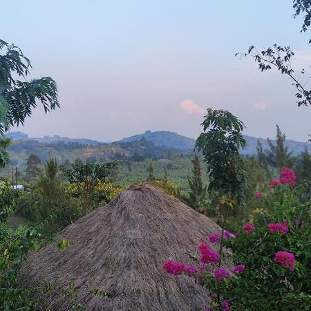 Lake Lyantonde Eco Campsite Original Fort Portal Exteriör bild